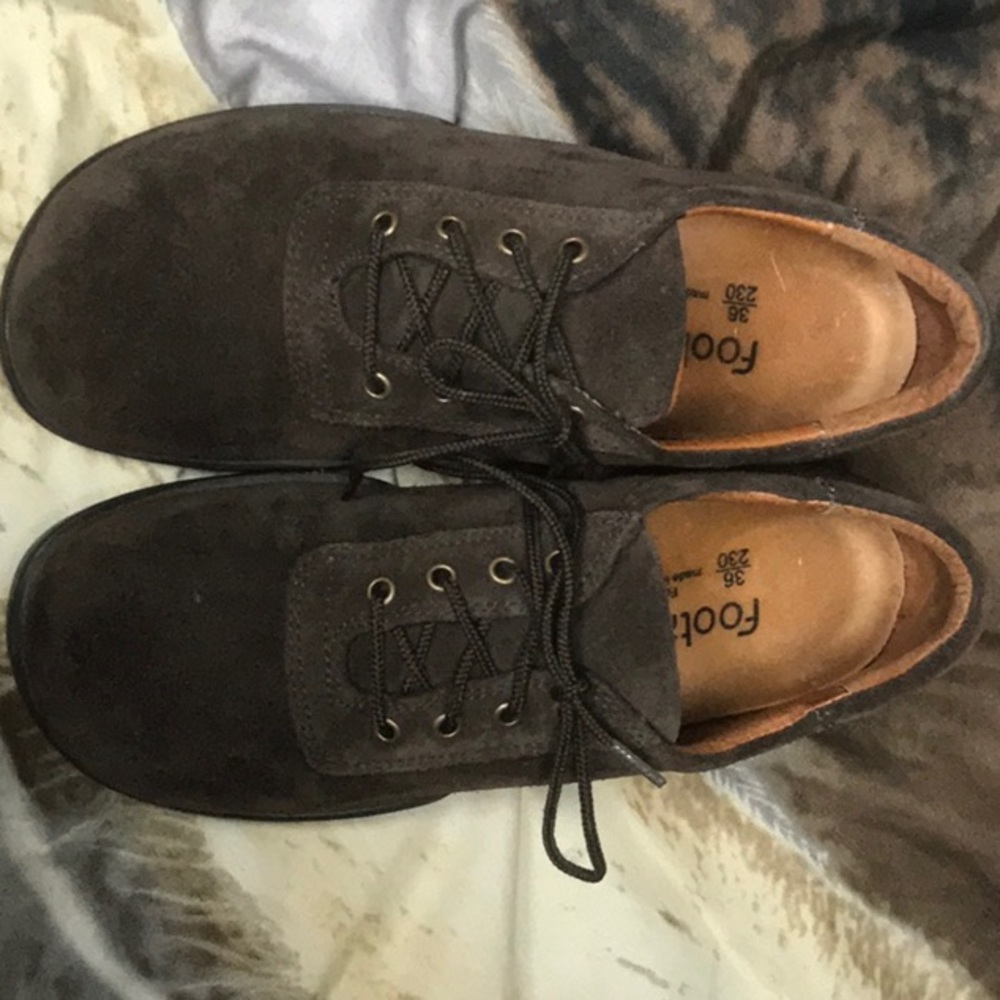 Rare footprints suede lace up shoes